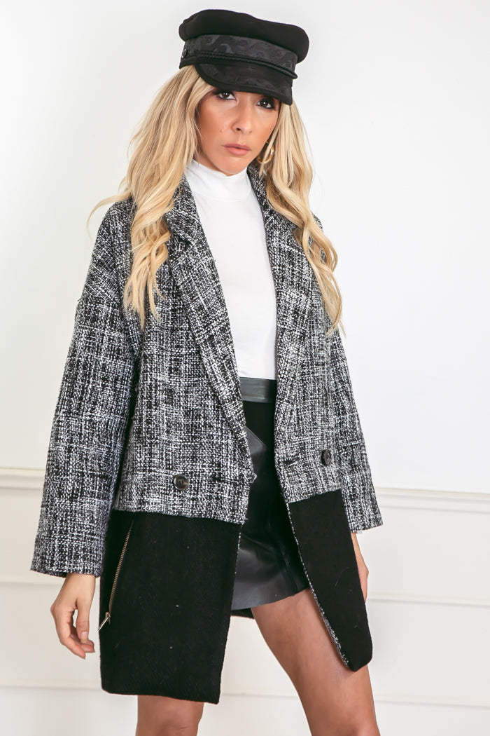 Woven Coat with Contrast