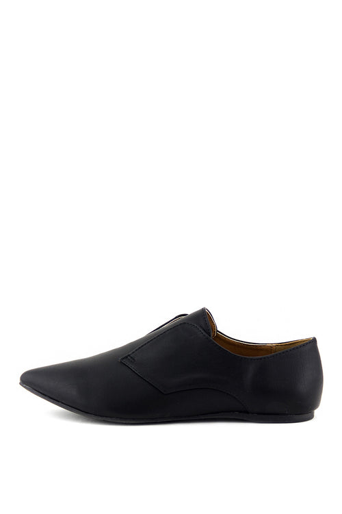 VINCE OXFORD POINTY FLAT - Haute & Rebellious
