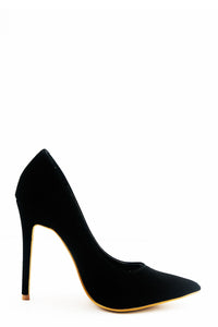 Black Velvet Pump - Haute & Rebellious