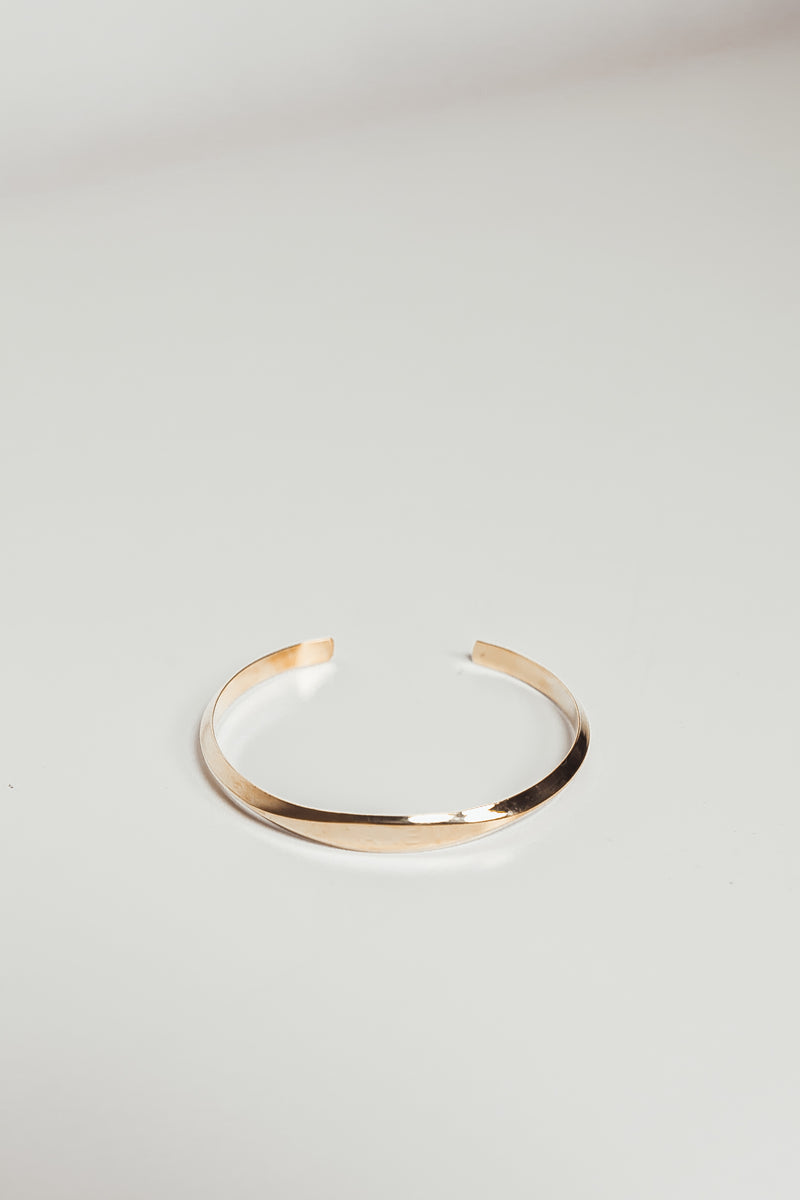 Flat Metal Bracelet - Gold
