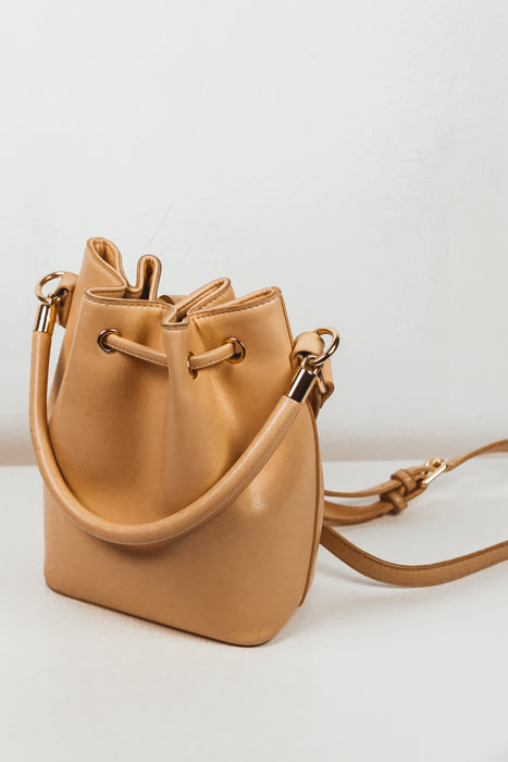 Leather Bucket Bag - Nude
