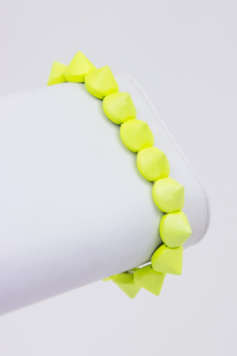 PETITE PYAMID MATTE BRACELET - Neon Yellow - Haute & Rebellious