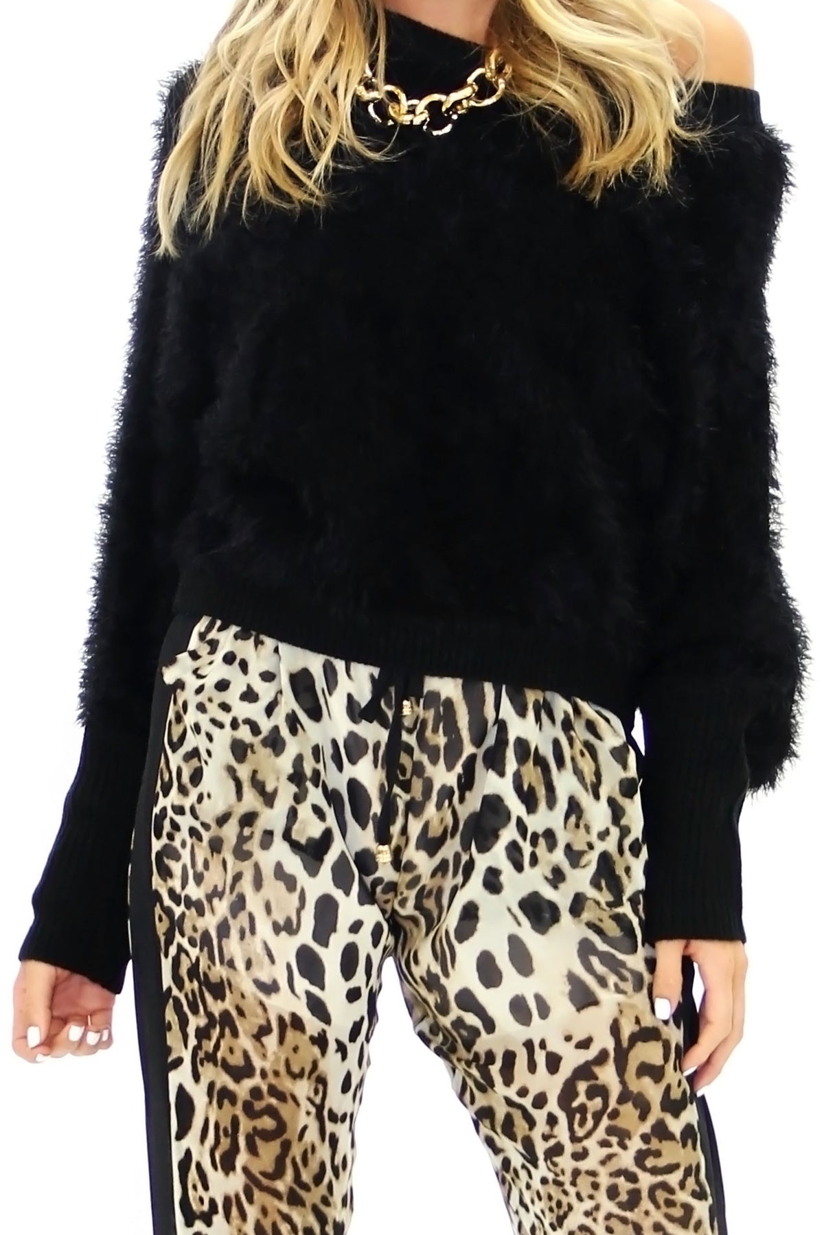 VELA SHAG FUR SWEATER - Black - Haute & Rebellious