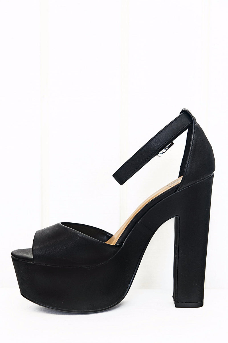 Lauda Platform Sandal - Black - Haute & Rebellious