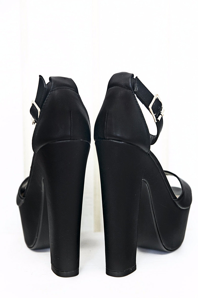 Lauda Platform Sandal - Black - Haute & Rebellious