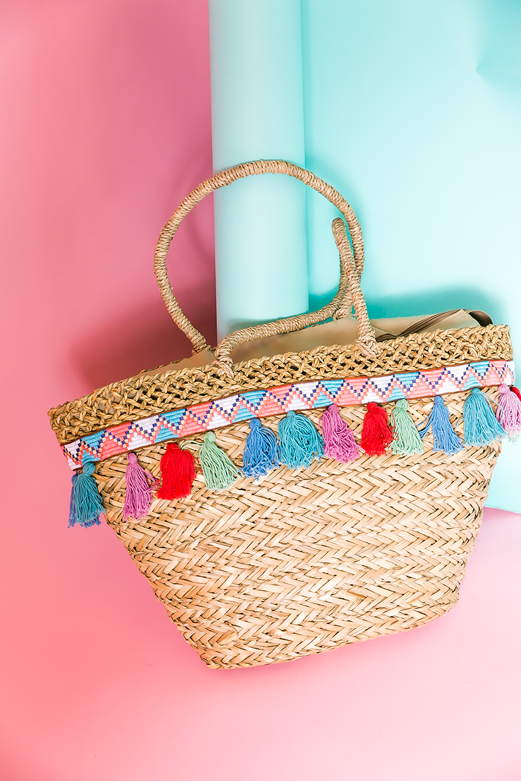 Pom-Pom Fringe Straw Beach Tote - Haute & Rebellious