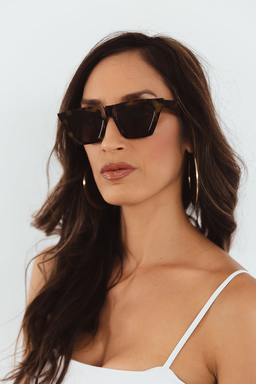 Chanel Tortoise Cat Eye Fantasy Sunglasses at 1stDibs  chanel cat eye  sunglasses with pearls, chanel tortoise shell pearl sunglasses, chanel  tortoise shell cat eye sunglasses