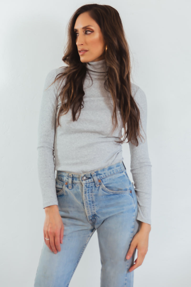 Ribbed Turtleneck Top - Grey