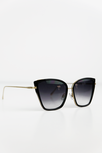 Undercover Doll Sunglasses - Black - Haute & Rebellious