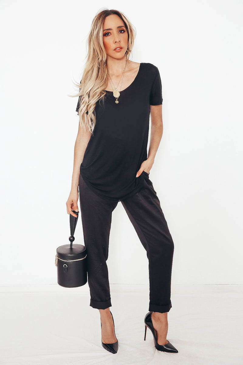 Scoop-neck T-shirt - Black