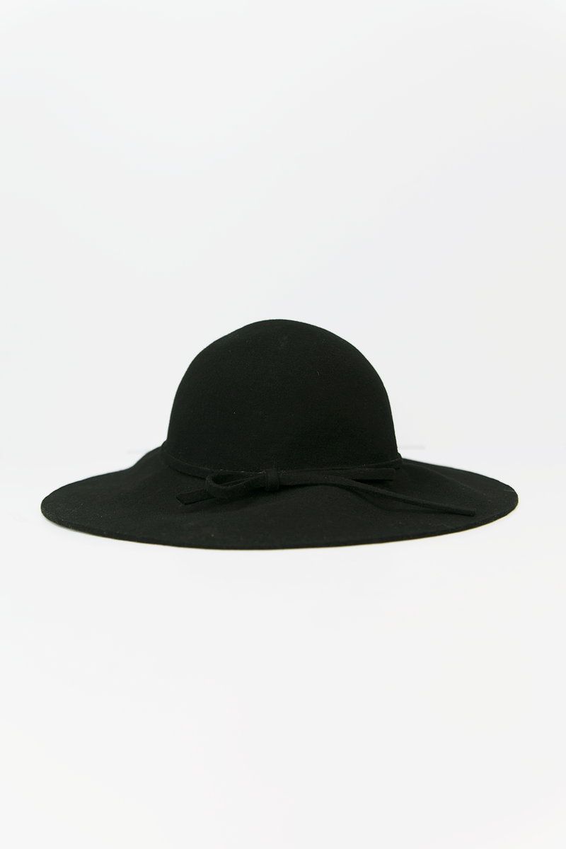 Floppy Circular Crown Wool Hat - Black
