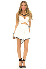 FRONT POINT ZIP SKIRT - Off White - Haute & Rebellious