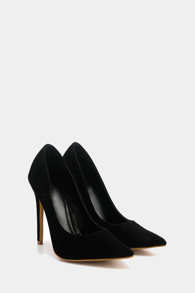 Black Velvet Pump