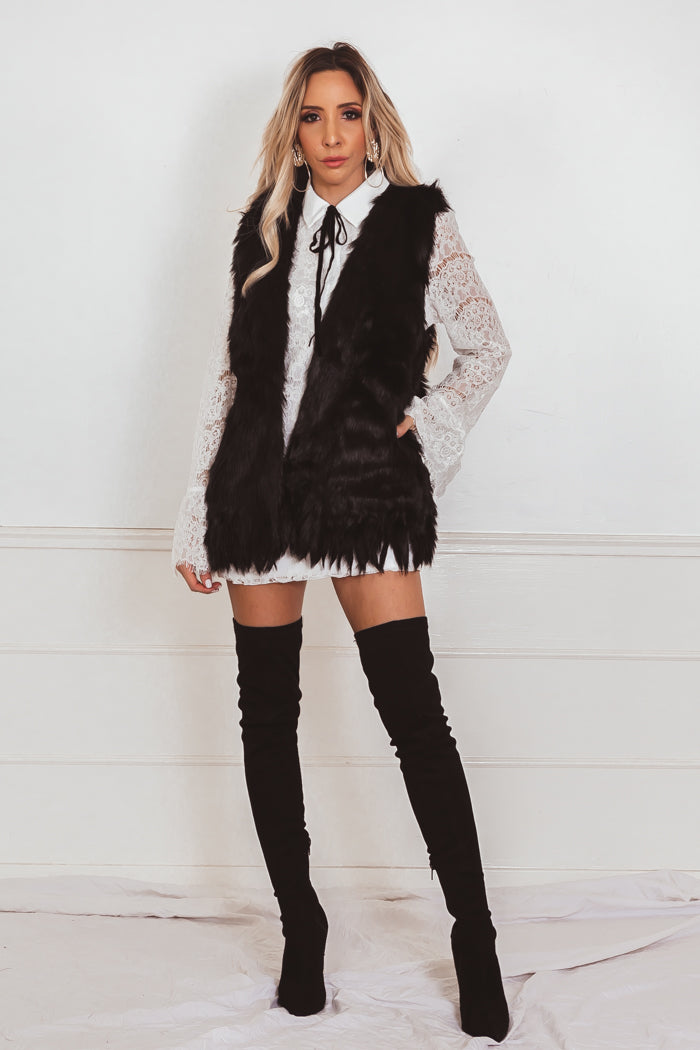 Plush Faux Fur Vest - Black