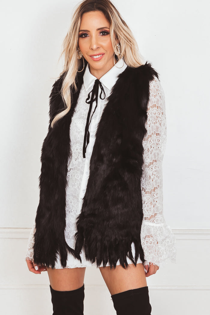 Plush Faux Fur Vest - Black